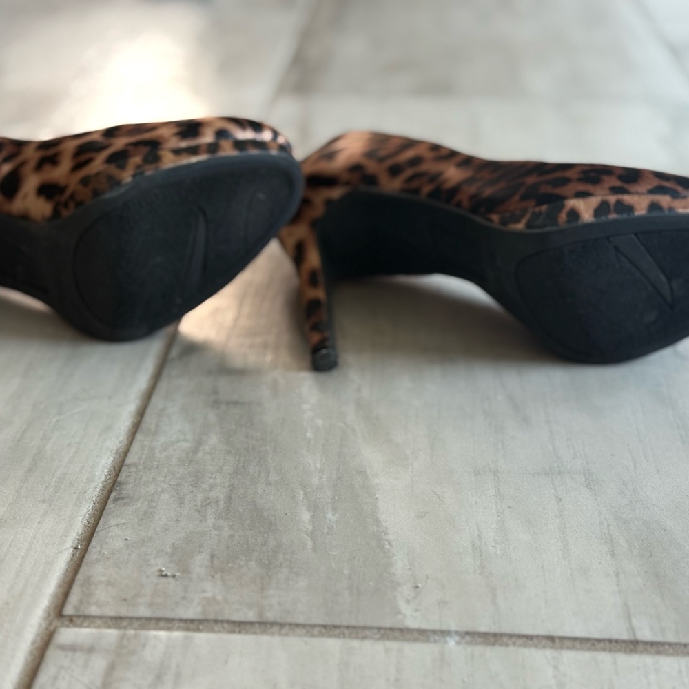 FIONI Leopard Print High Heels - Picture 9 of 9